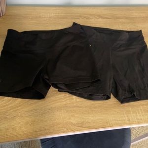 Bundle biker shorts size small